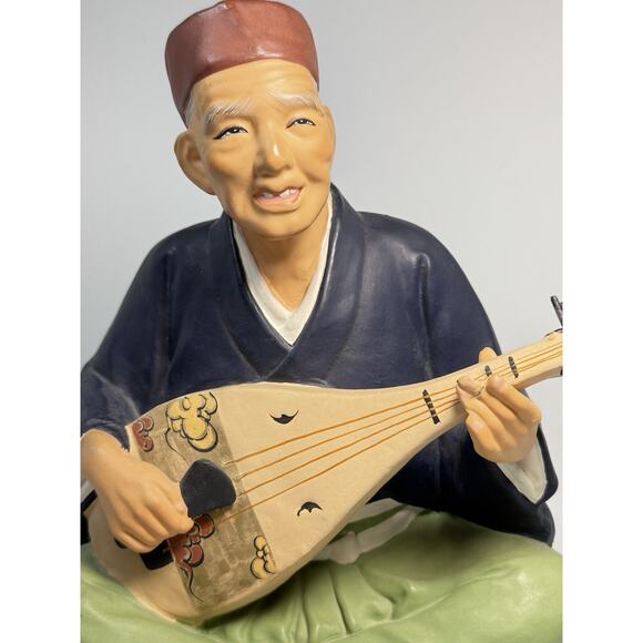 Vtg Hakata Urasaki Dolls Japan Clay Figurine Man Playing Biwa Lute 8" Handpaint - Picture 6 of 8